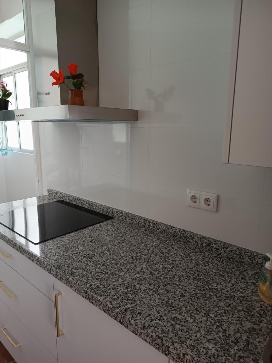Concepcion House Huelva, Pleno Centro, Garaje En El Propio Edificio Apartman Kültér fotó